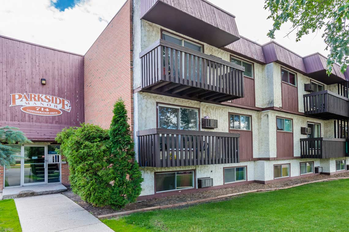 Lowrise Apartment Building AnaCreek